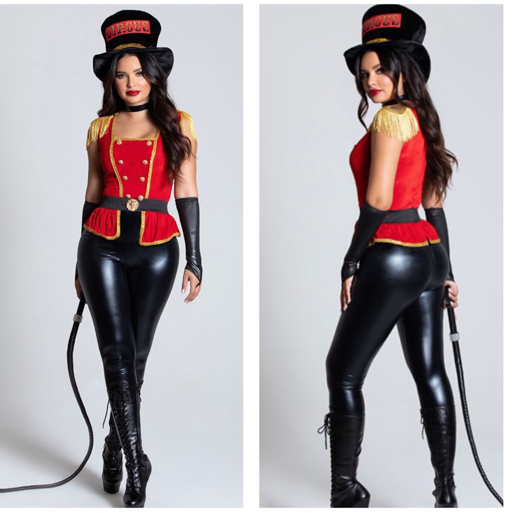 Dreamgirl The Lion Tamer Circus Adult Costume Size Medium NWOT